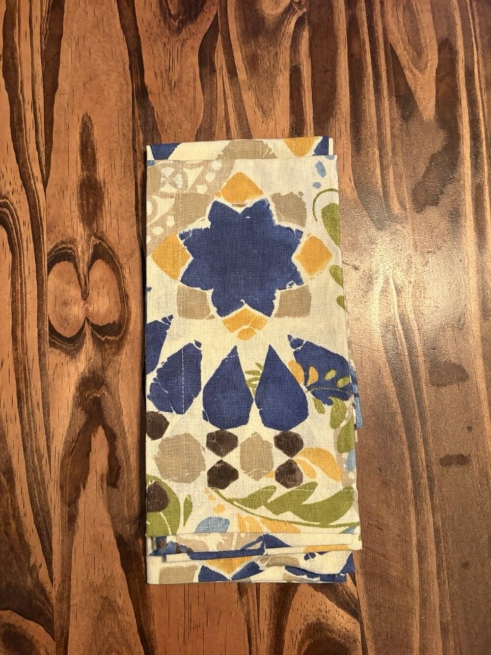 Pottery Barn Mediterranean Style 20x20 Kitchen Towels NWOT